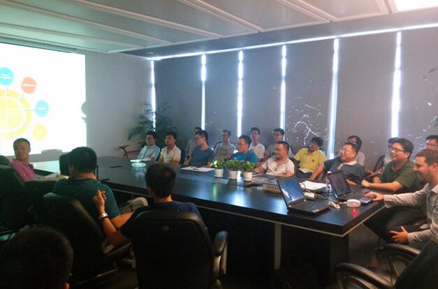 国际团队BIM专家在Z6尊龙凯时讲堂